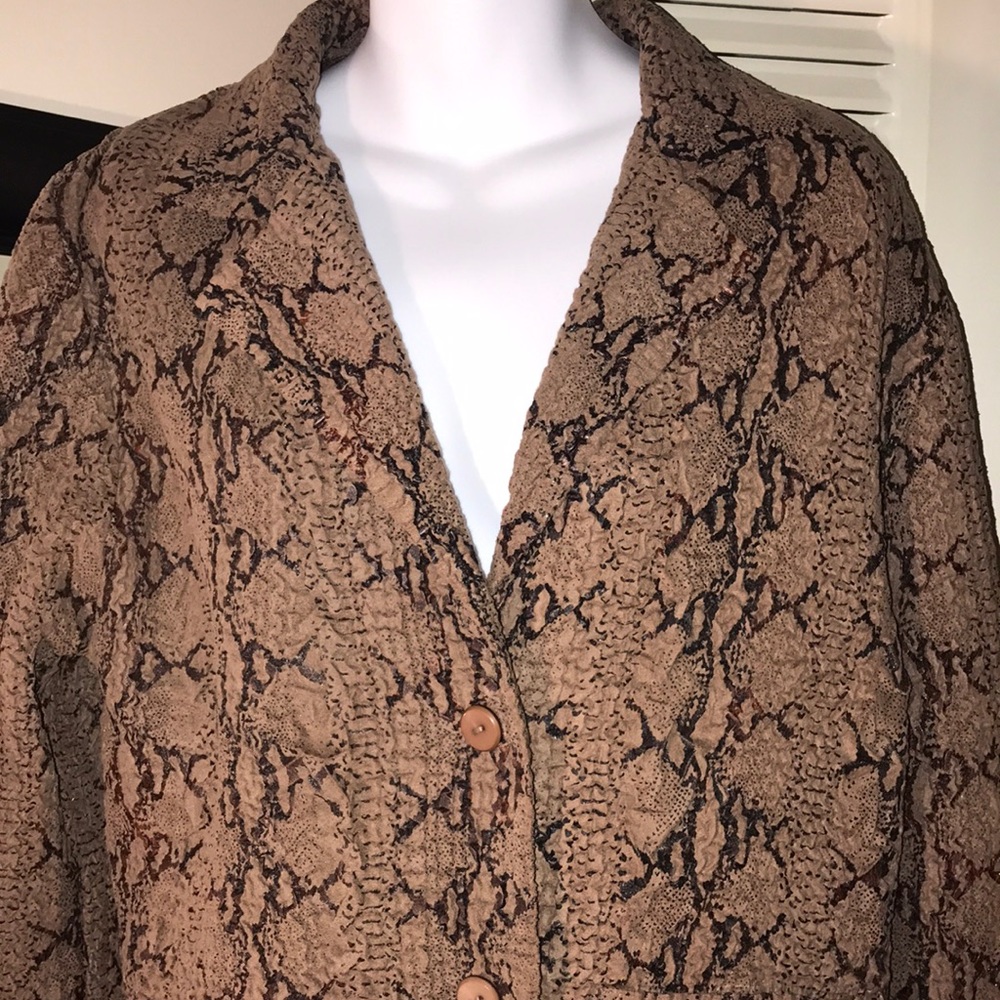 🌞Persona Women’s Lightweight Brown & Black Blazer - Picture 3 of 5